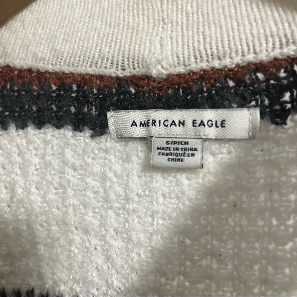AEO Sweater - Picture 3 of 3